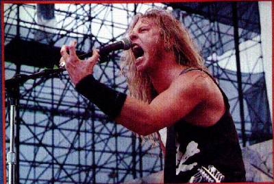 James Hetfield  - Chant & Guitare