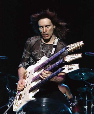 STEVE VAI !!